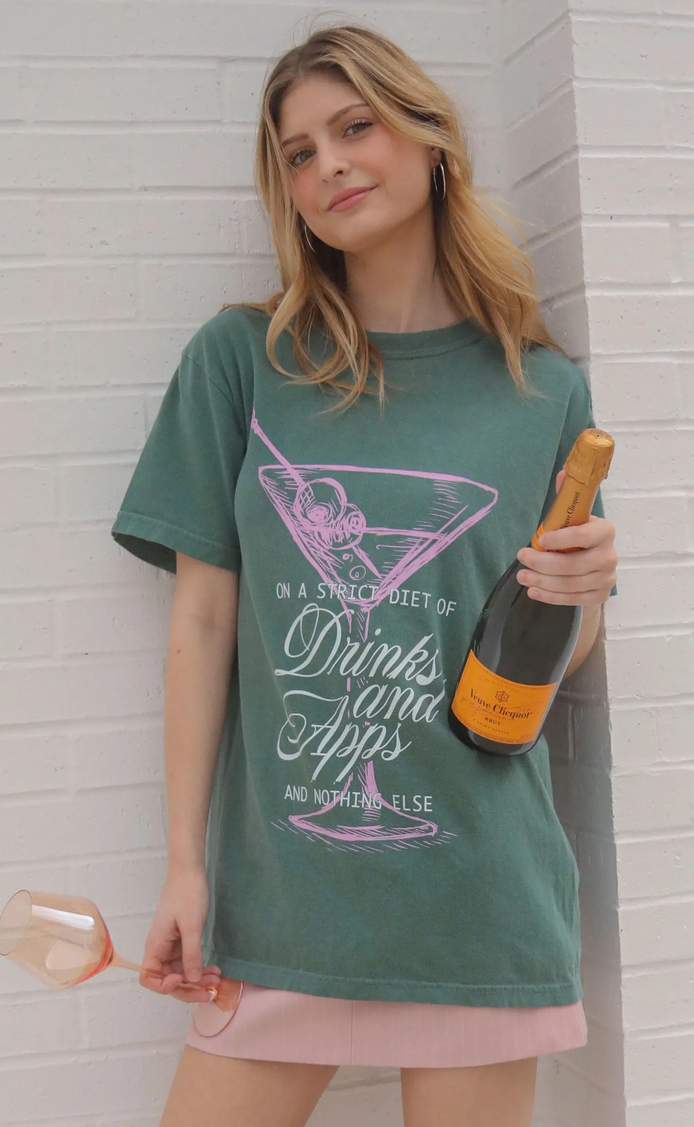 friday   saturday: drinks and apps t shirt