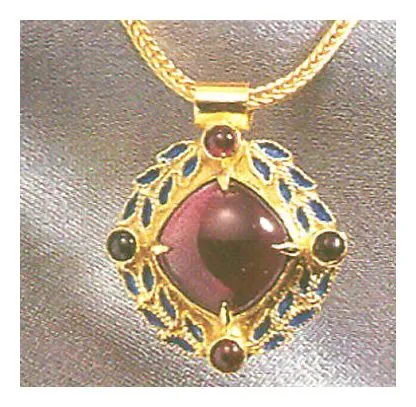 Heloise Garnet Necklace