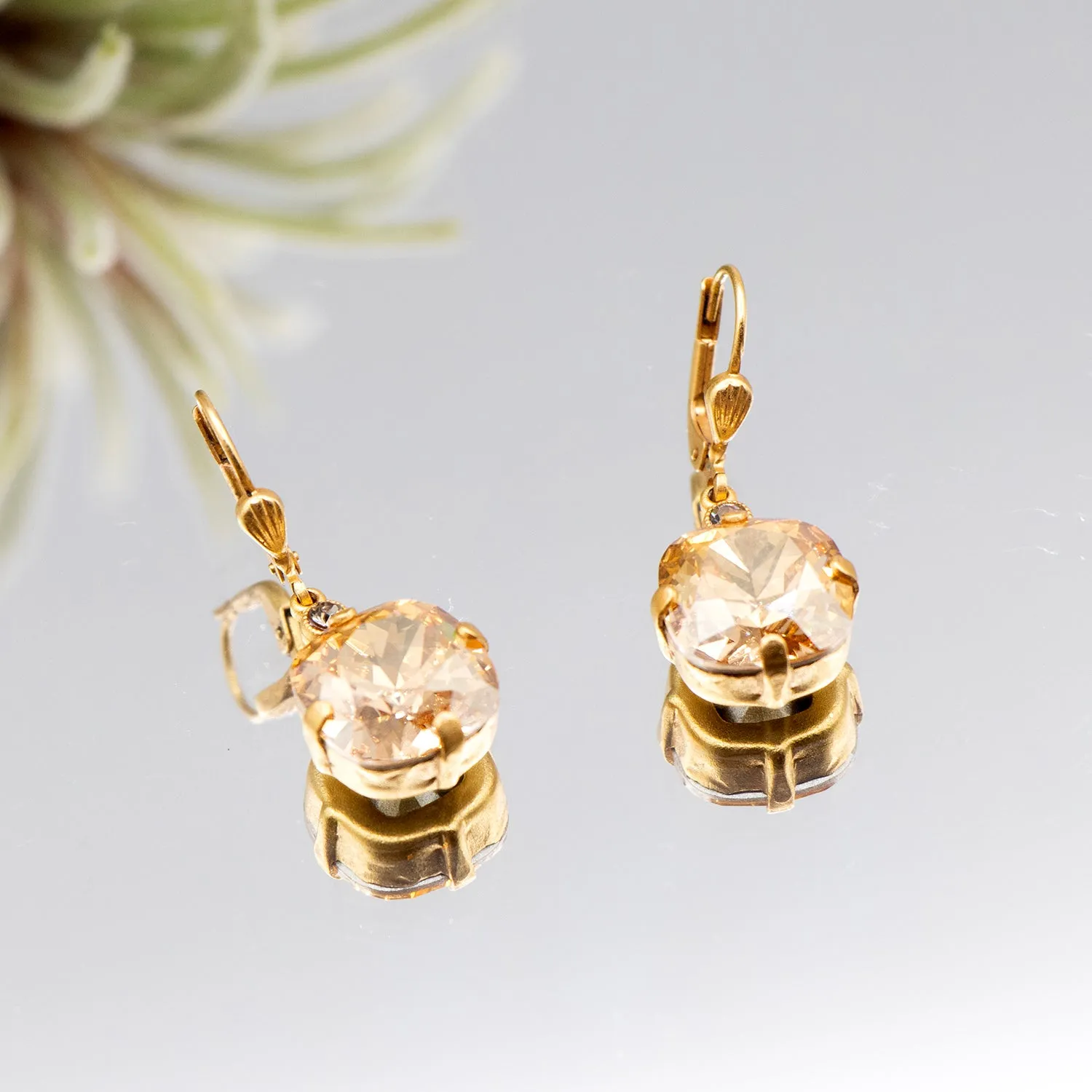 La Vie Parisienne Champagne Dangle Earrings Gold