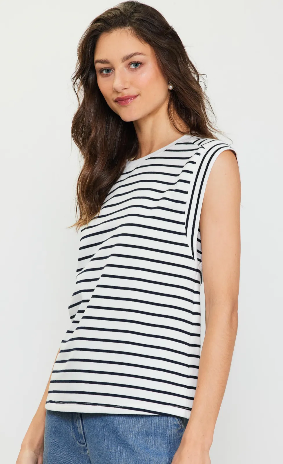 Leila Striped Sleeveless Top in White/Navy