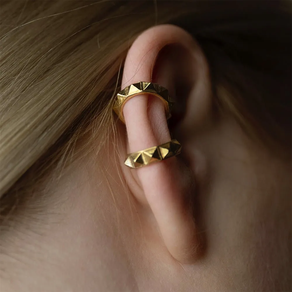 Pyramids ear cuff